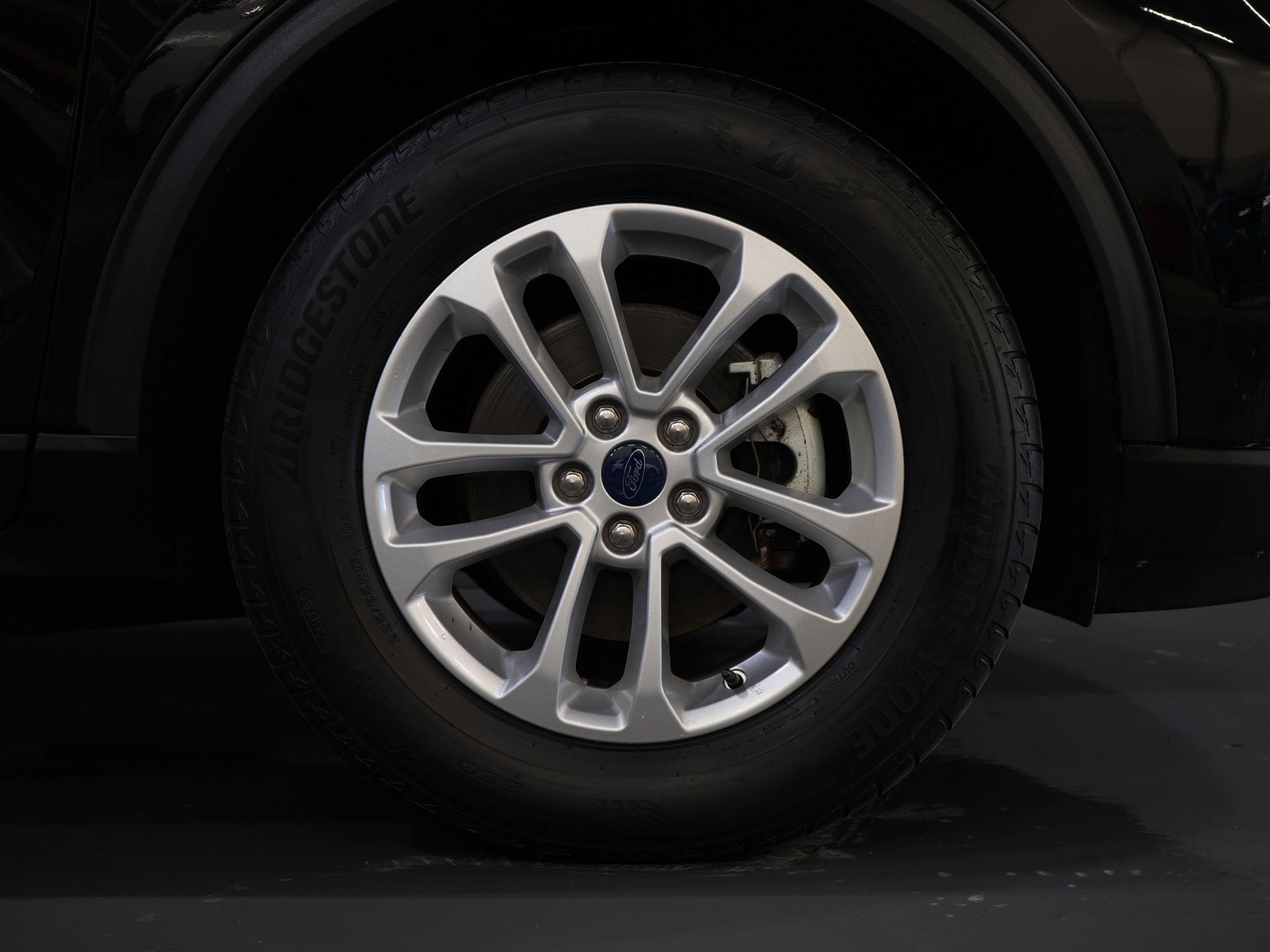 Ford Kuga SUV 2.5 PHEV 225 ch Titanium Navi/ Carplay/ Sièges chauffants/ Volant chauffant/ Caméra/ PDC/ Climatisation