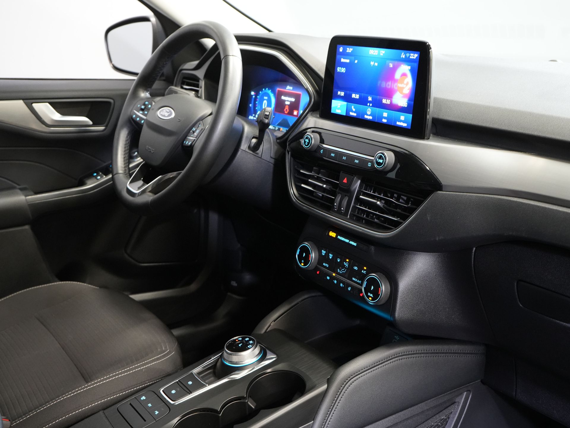 Ford Kuga SUV 2.5 PHEV 225 ch Titanium Navi/ Carplay/ Sièges chauffants/ Volant chauffant/ Caméra/ PDC/ Climatisation