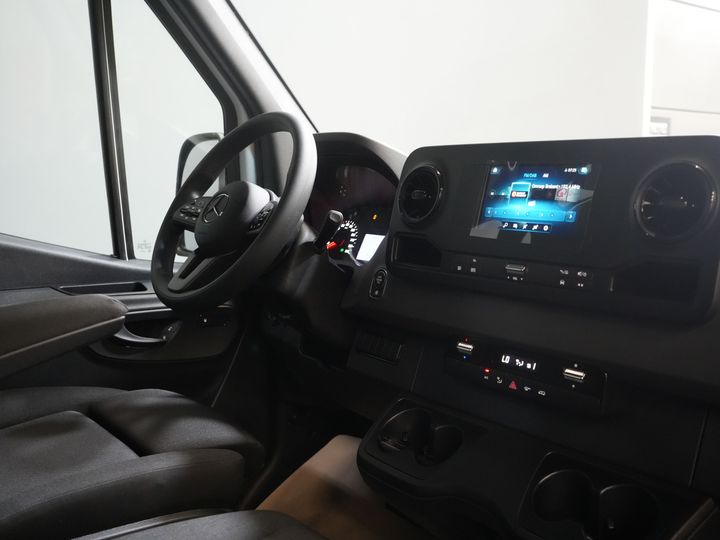 Mercedes-Benz Sprinter Open laadbak 317 CDI Aut. L3 Offener Aufbau/ 3,5t Anhängelast/ MBUX/ 4,3m Aufbau/ Sitzheizung/ Cruise/ Anhängerkupplung