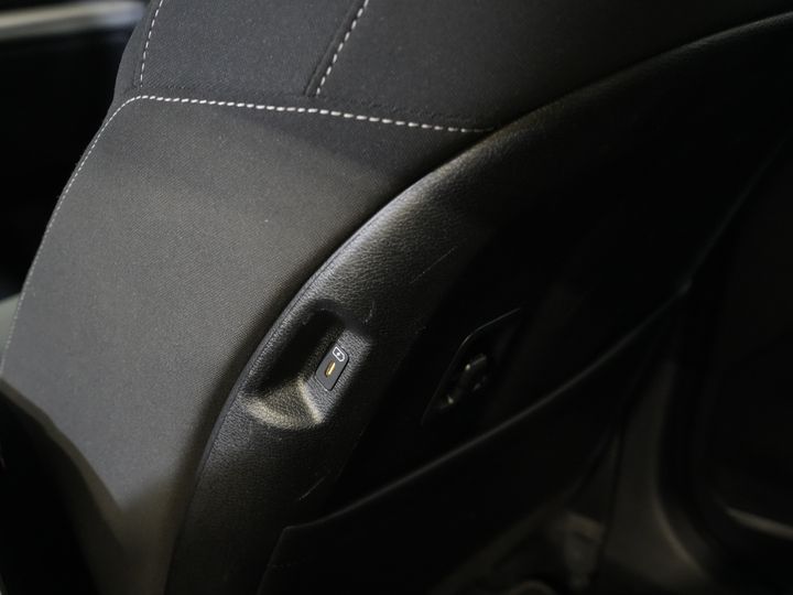 Kia Sportage SUV 1.6 T-GDi Plug-in Hybrid AWD DynamicLine LED/ Virtual Cockpit/ Adapt.Cruise/ Stoelverw./ Stuurverw./ Navi/ Carplay/ Climate/ Cam