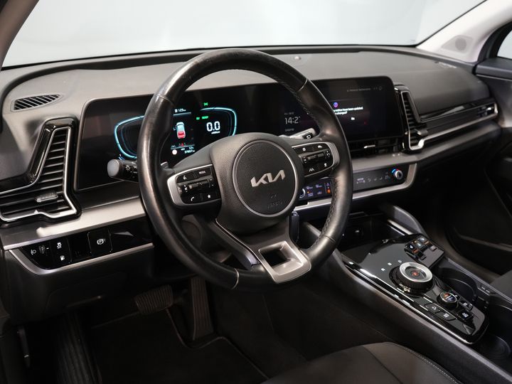 Kia Sportage SUV 1.6 T-GDi Plug-in Hybrid AWD DynamicLine LED/ Virtual Cockpit/ Adapt.Cruise/ Stoelverw./ Stuurverw./ Navi/ Carplay/ Climate/ Cam