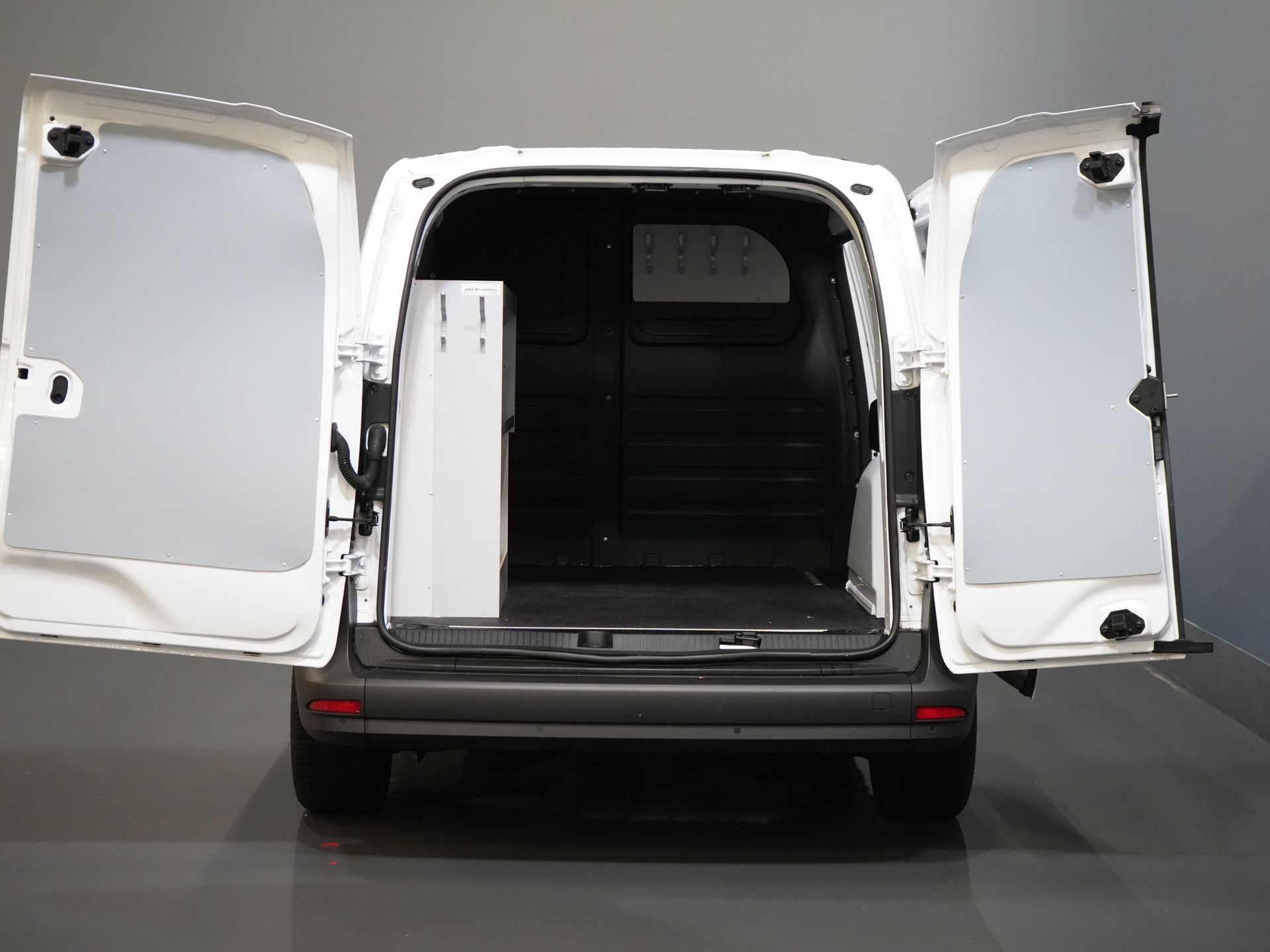 Mercedes-Benz Citan Van 110 CDI Aut. (DEMO) 3Pers./ Seatverw./ Carplay/ Cruise/ MBUX/ PDC/ Airco