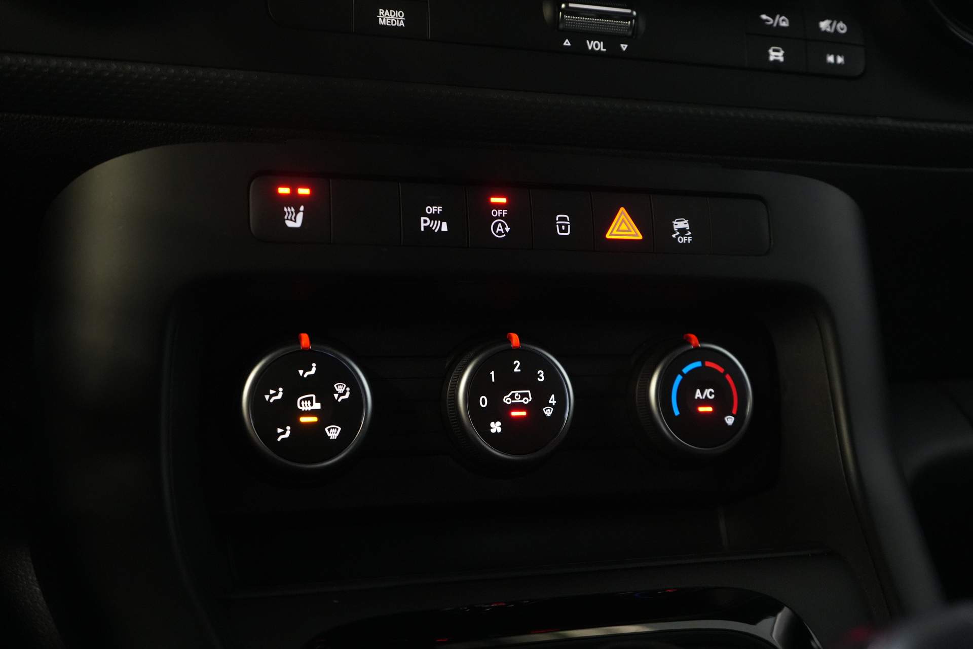 Mercedes-Benz Citan Van 110 CDI Aut. (DEMO) 3Pers./ Seatverw./ Carplay/ Cruise/ MBUX/ PDC/ Airco