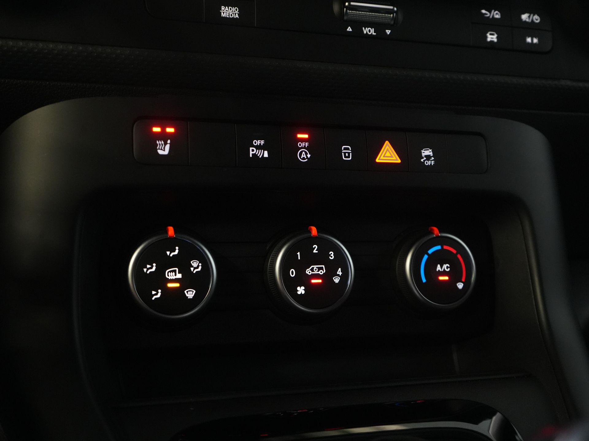 Mercedes-Benz Citan Van 110 CDI Aut. (DEMO) 3Pers./ Seatverw./ Carplay/ Cruise/ MBUX/ PDC/ Airco