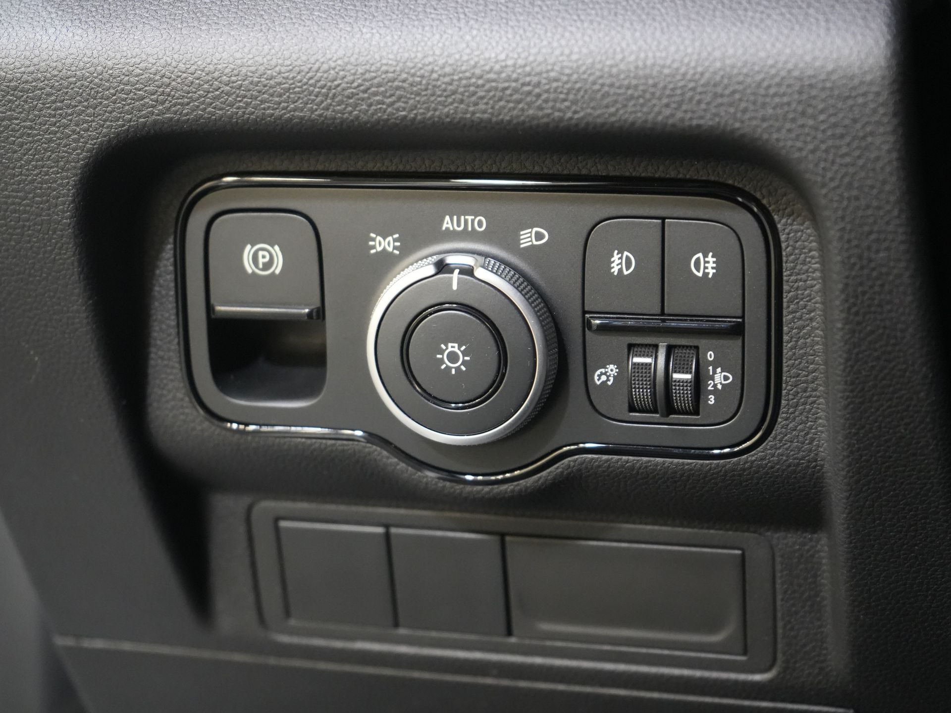 Mercedes-Benz Citan Van 110 CDI Aut. (DEMO) 3Pers./ Seatverw./ Carplay/ Cruise/ MBUX/ PDC/ Airco
