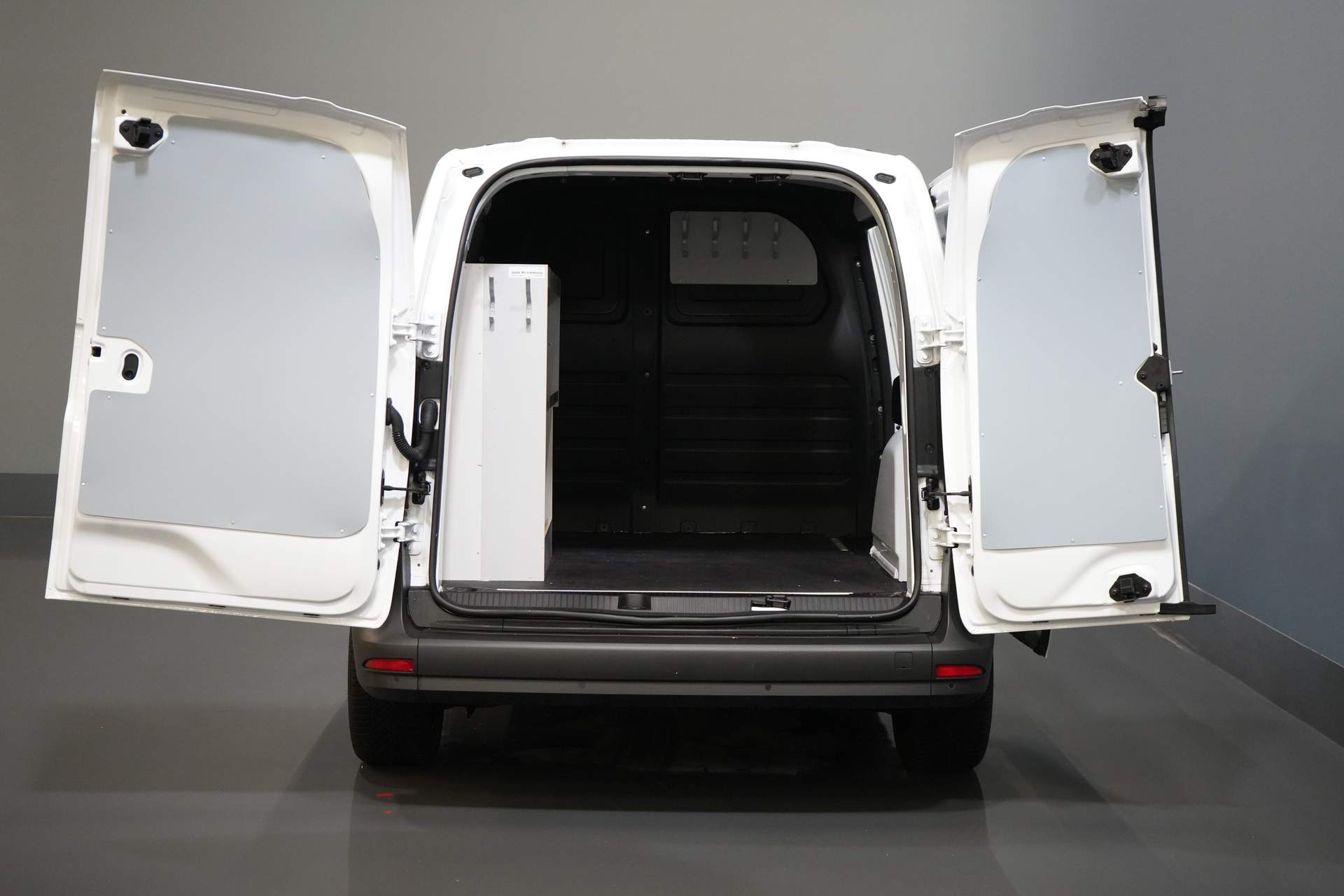 Mercedes-Benz Citan Van 110 CDI Aut. (DEMO) 3Pers./ Seatverw./ Carplay/ Cruise/ MBUX/ PDC/ Airco