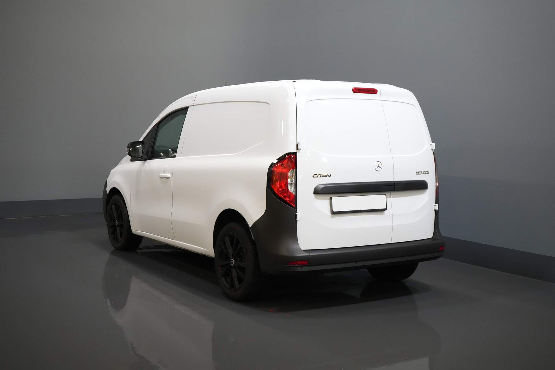 Mercedes-Benz Citan Van 110 CDI Aut. (DEMO) 3Pers./ Seatverw./ Carplay/ Cruise/ MBUX/ PDC/ Airco
