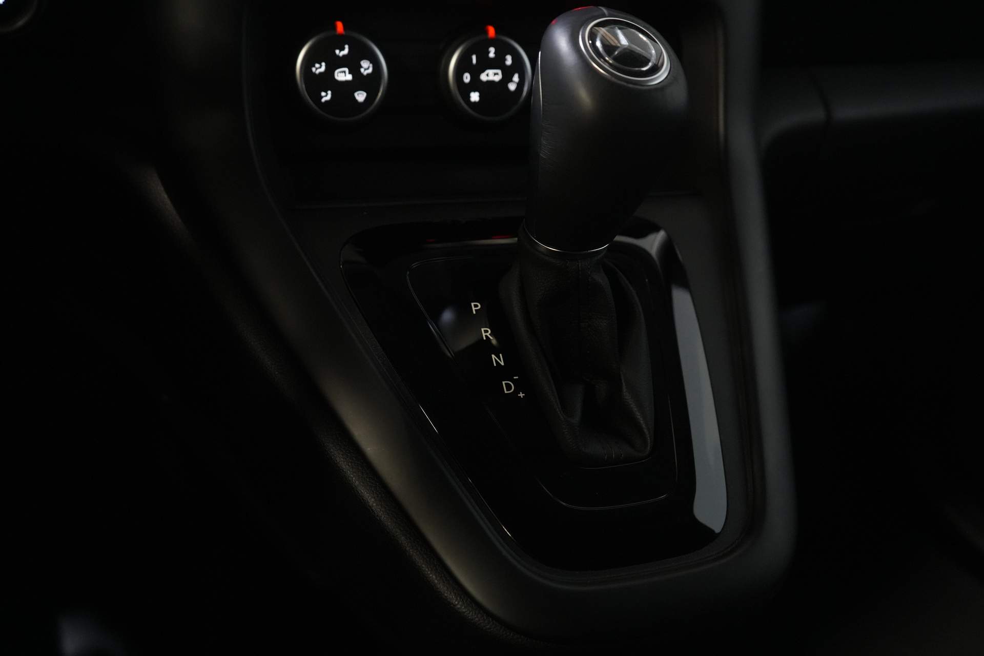 Mercedes-Benz Citan Van 110 CDI Aut. (DEMO) 3Pers./ Seatverw./ Carplay/ Cruise/ MBUX/ PDC/ Airco