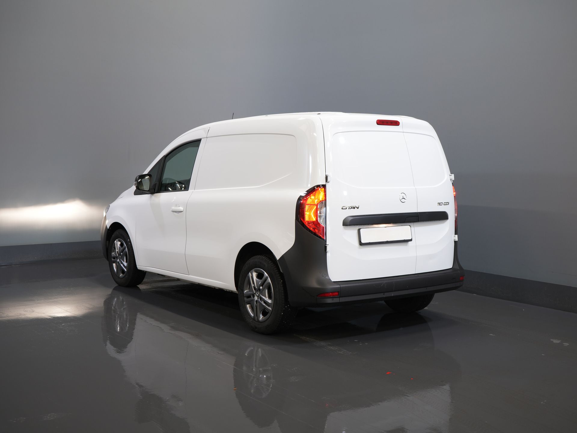 Mercedes-Benz Citan Van 110 CDI Aut. (DEMO) 3Pers./ Seatverw./ Carplay/ Cruise/ MBUX/ PDC/ Airco