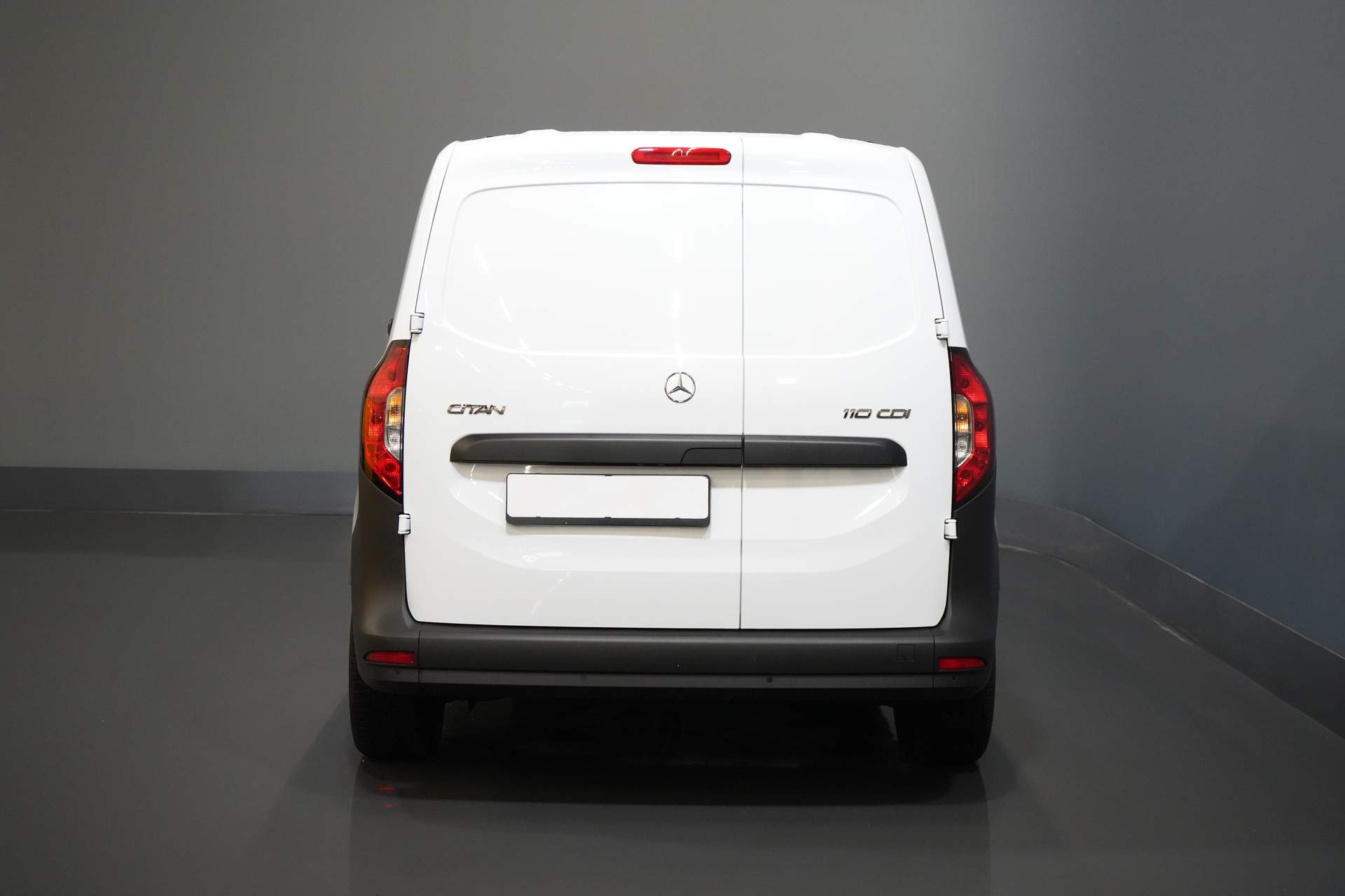 Mercedes-Benz Citan Van 110 CDI Aut. (DEMO) 3Pers./ Seatverw./ Carplay/ Cruise/ MBUX/ PDC/ Airco