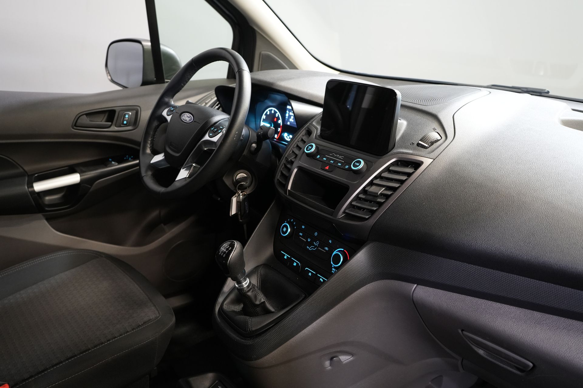 Ford Transit Connect Van 1.0 100 hp BENZINE L2 Limited BPM FREE! Carplay/ Imperial/ Cruise/ Kamera/ PDC/ Tempomat