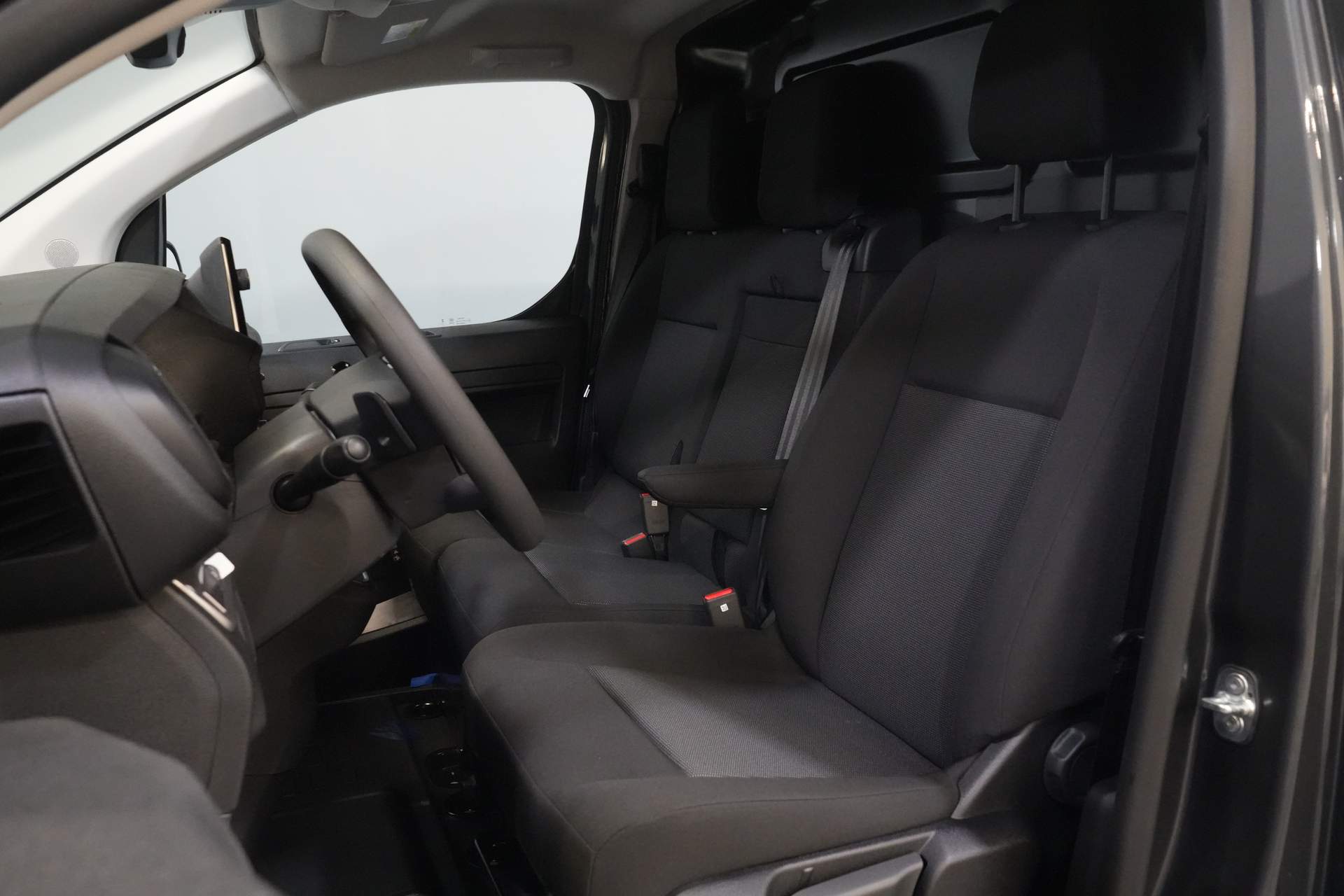 Citroën Jumpy Van 2.0 HDI 180 KM Aut. L3 BPM FREE/ Virtual Cockpit/ 2,5t hak holowniczy/ Carplay/ Navi/ Kamera/ PDC/ Cruise/ Airco