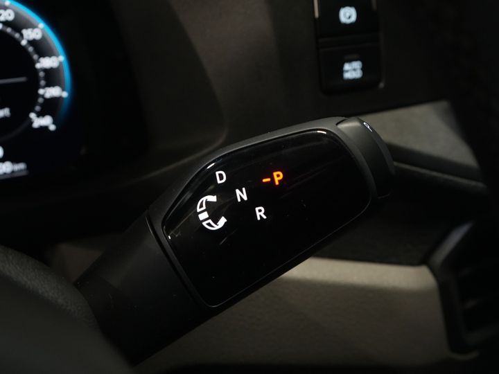 Volkswagen Crafter Furgone 35 2.0 TDI 140 cv DSG Aut. L3H3 BPM GRATIS! LED/ Cockpit virtuale/ Telecamera/ Cruise/ Carplay/ Gev.Stoel