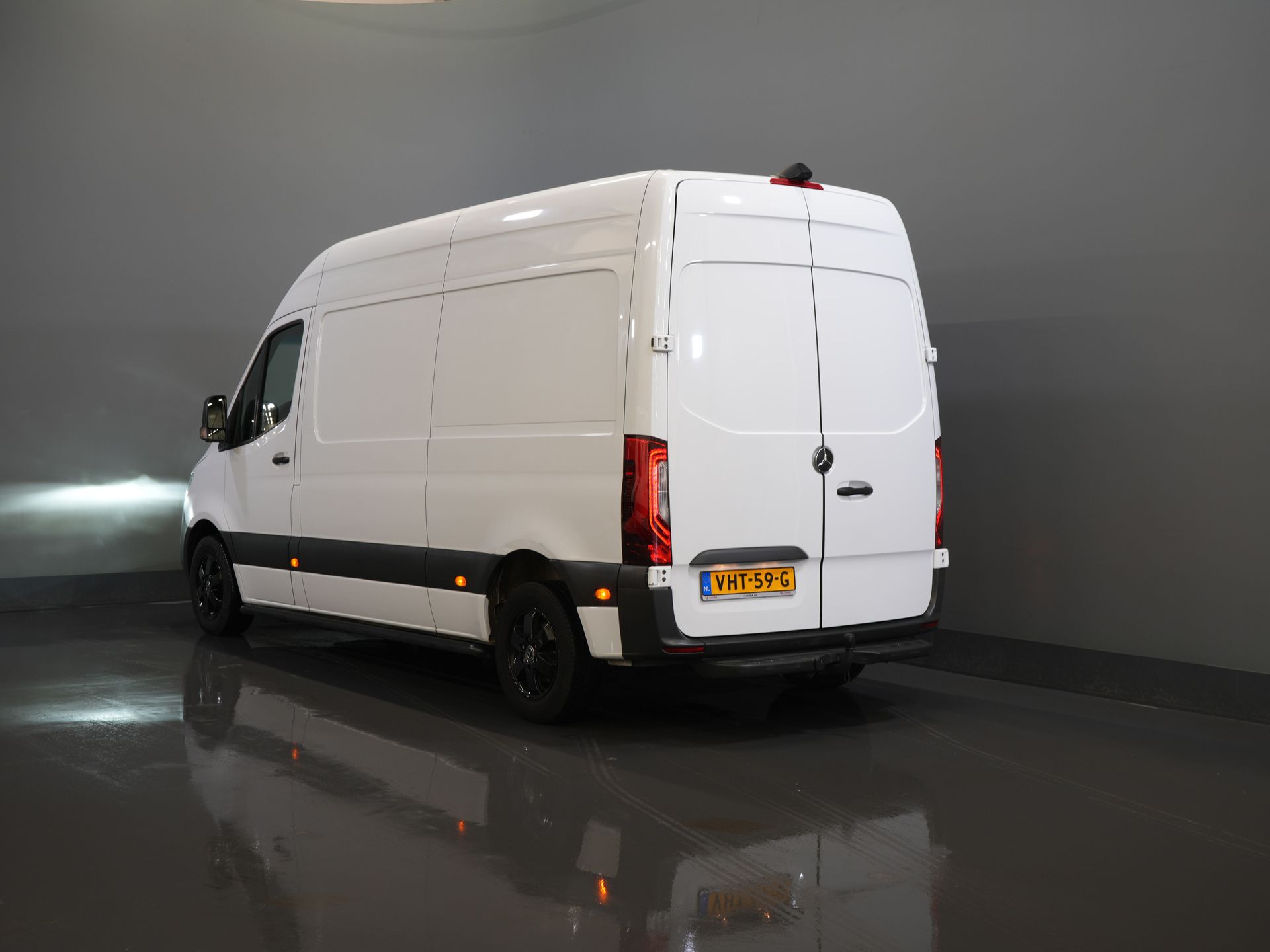 Mercedes-Benz Sprinter Van 2.2 CDI Aut. L2H2 LED/ 10.25