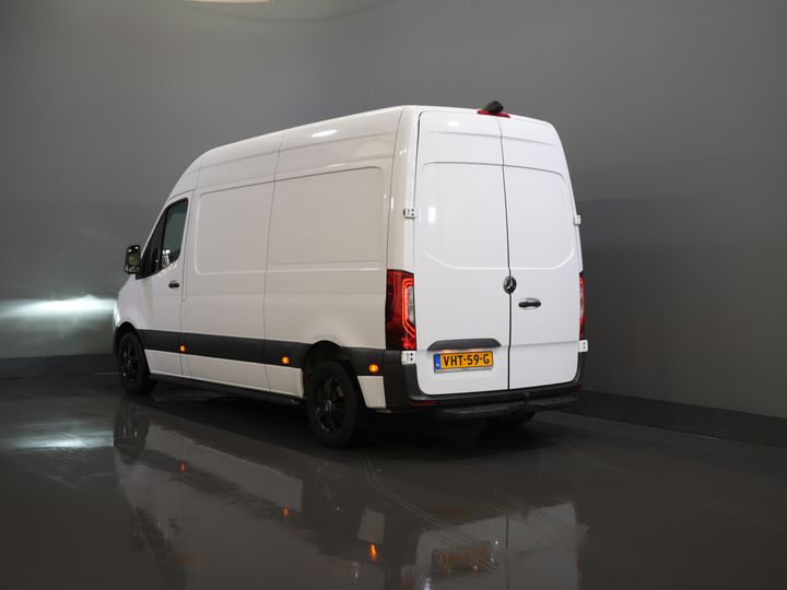 Mercedes-Benz Sprinter Van 2.2 CDI Aut. L2H2 LED/ 10.25