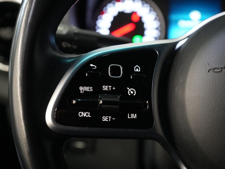 Mercedes-Benz Sprinter Van 2.2 CDI Aut. L2H2 LED/ 10.25