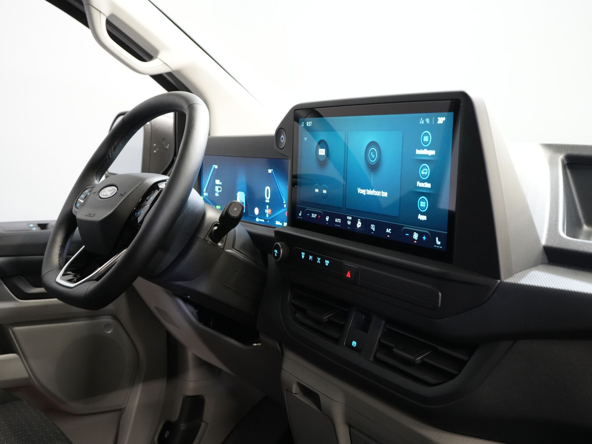 Ford E-Transit Custom Bestelbus 320 L2 65 kWh 330 km WLTP 2.3t Trekverm./ Snellader/ LED/ Standkachel/ Stoelverw./ Stuur.Verw./ Voorruit.Verw./ Carplay/ Camera/