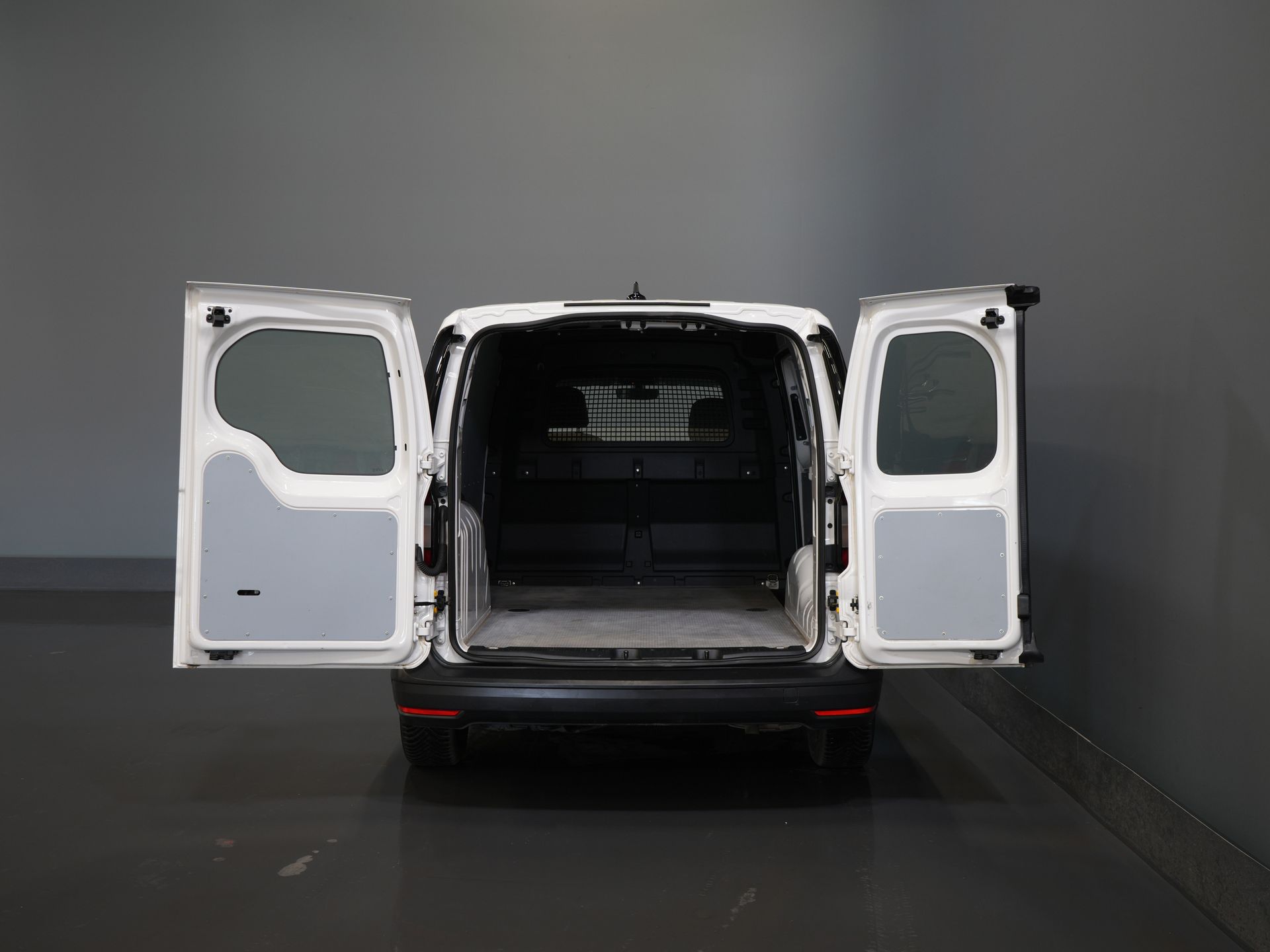 Volkswagen Caddy Cargo Maxi Van 1.5 TSI BENZINE Carpenter/ Airco