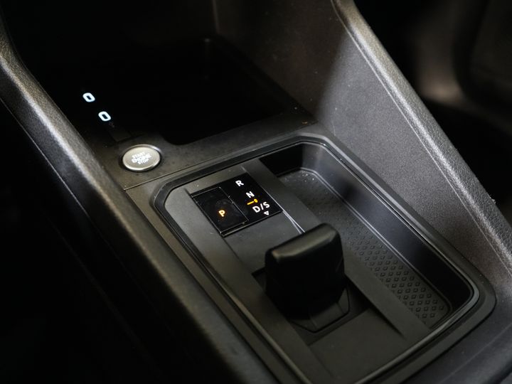 Volkswagen Caddy Cargo Fourgon 2.0 TDI 125 ch DSG Aut. LED/ Concessionnaire Ond./ Chauffage auxiliaire/ Sièges chauffants/ Carplay/ Caméra/ PDC/ LMV/ Cruise/ Attelage/ Climatisation