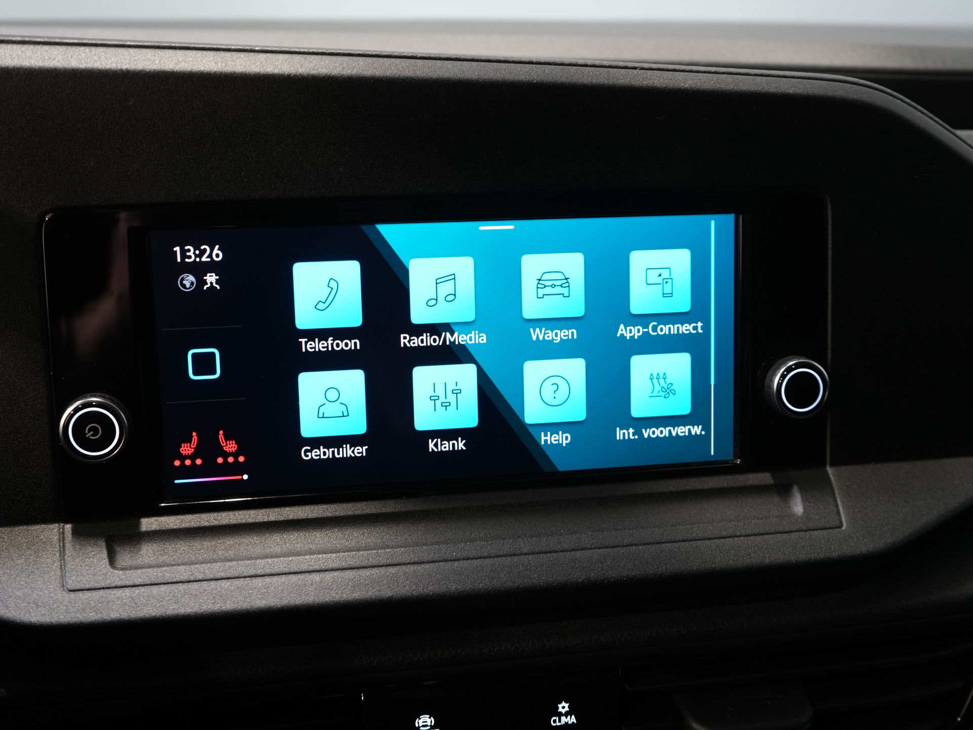 Volkswagen Caddy Cargo Fourgon 2.0 TDI 125 ch DSG Aut. LED/ Concessionnaire Ond./ Chauffage auxiliaire/ Sièges chauffants/ Carplay/ Caméra/ PDC/ LMV/ Cruise/ Attelage/ Climatisation