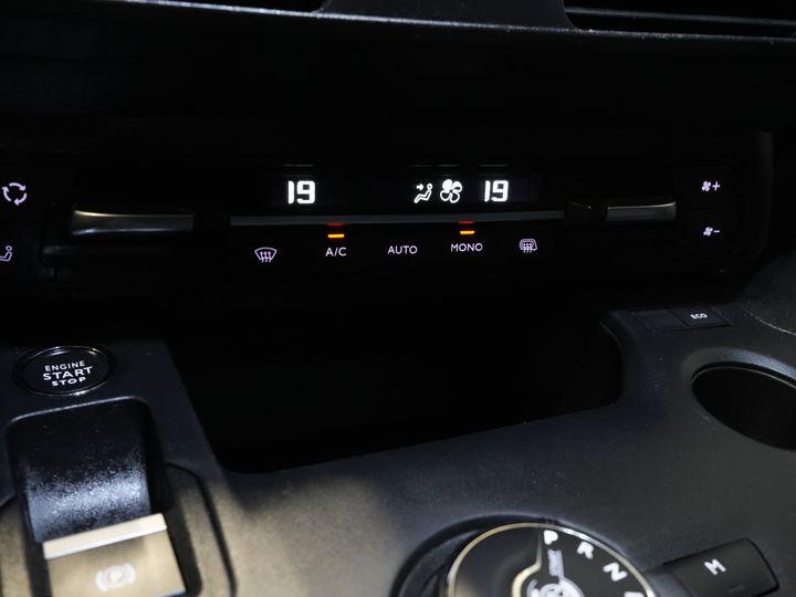 Citroën Berlingo Van 1.5 HDI 130 cv Aut. LED/ Carplay/ Keyless/ Navi/ Clima/ Telecamera/ PDC/ LMV/ Crociera