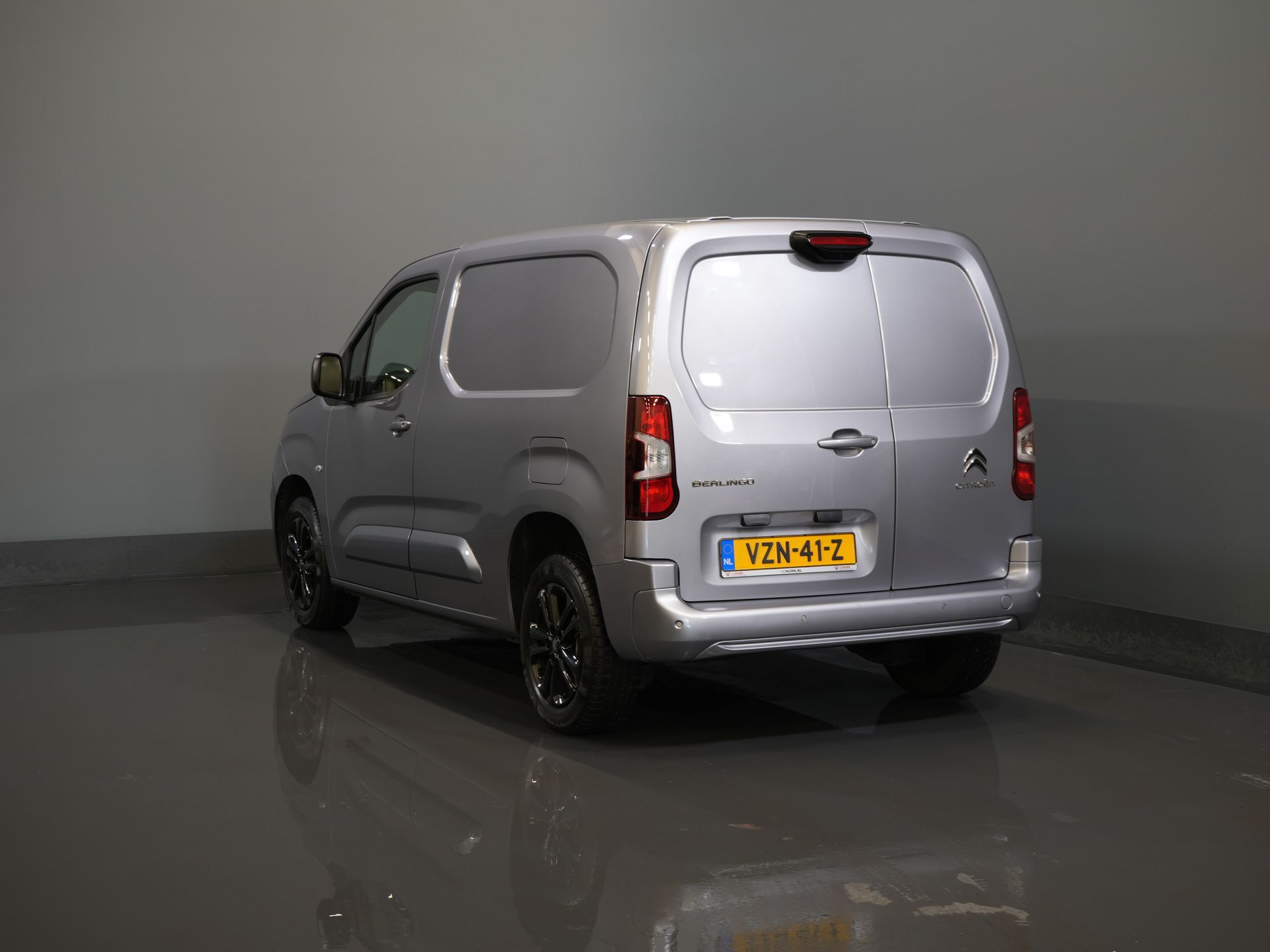 Citroën Berlingo Van 1.5 HDI 130 cv Aut. LED/ Carplay/ Keyless/ Navi/ Clima/ Telecamera/ PDC/ LMV/ Crociera