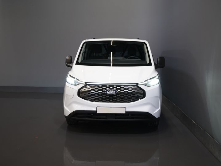 Ford E-Transit Custom Furgone 320 Trend 65 kWh 330 km WLTP LED/ Caricatore rapido/ 2,3 t di traino/ Sedili riscaldati/ Carplay/ Climatizzatore/ Telecamera/ PDC/ Cruise control