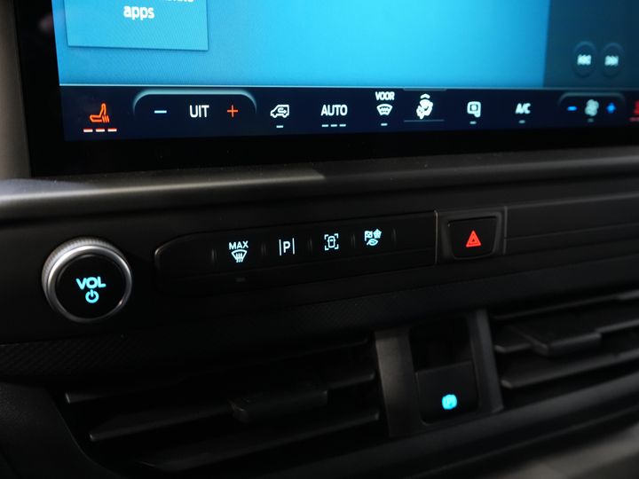 Ford E-Transit Custom Furgone 320 Trend 65 kWh 330 km WLTP LED/ Caricatore rapido/ 2,3 t di traino/ Sedili riscaldati/ Carplay/ Climatizzatore/ Telecamera/ PDC/ Cruise control
