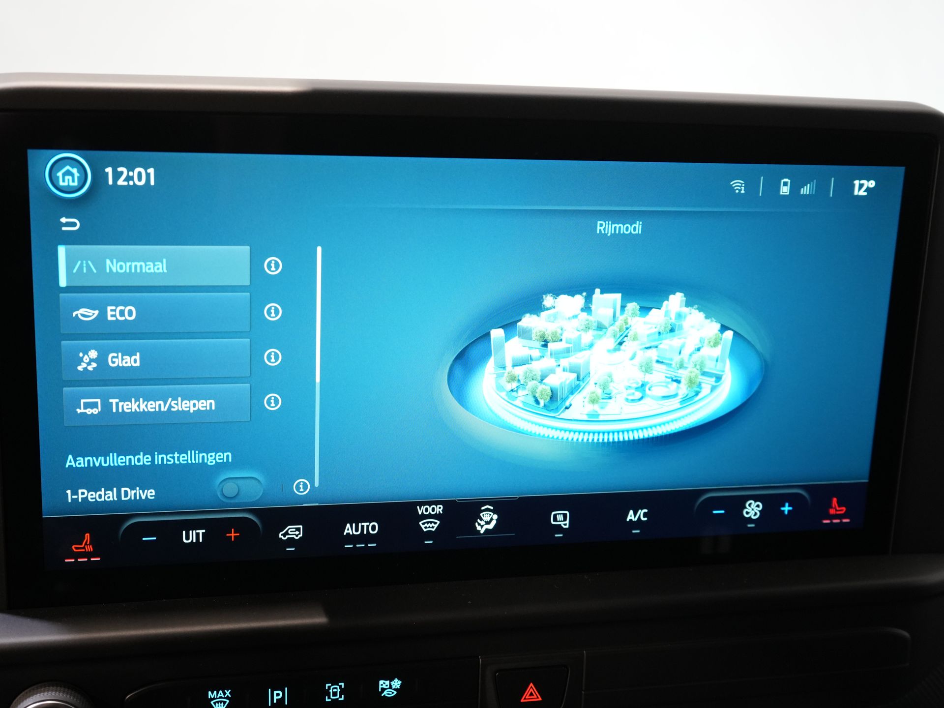 Ford E-Transit Custom Furgone 320 Trend 65 kWh 330 km WLTP LED/ Caricatore rapido/ 2,3 t di traino/ Sedili riscaldati/ Carplay/ Climatizzatore/ Telecamera/ PDC/ Cruise control