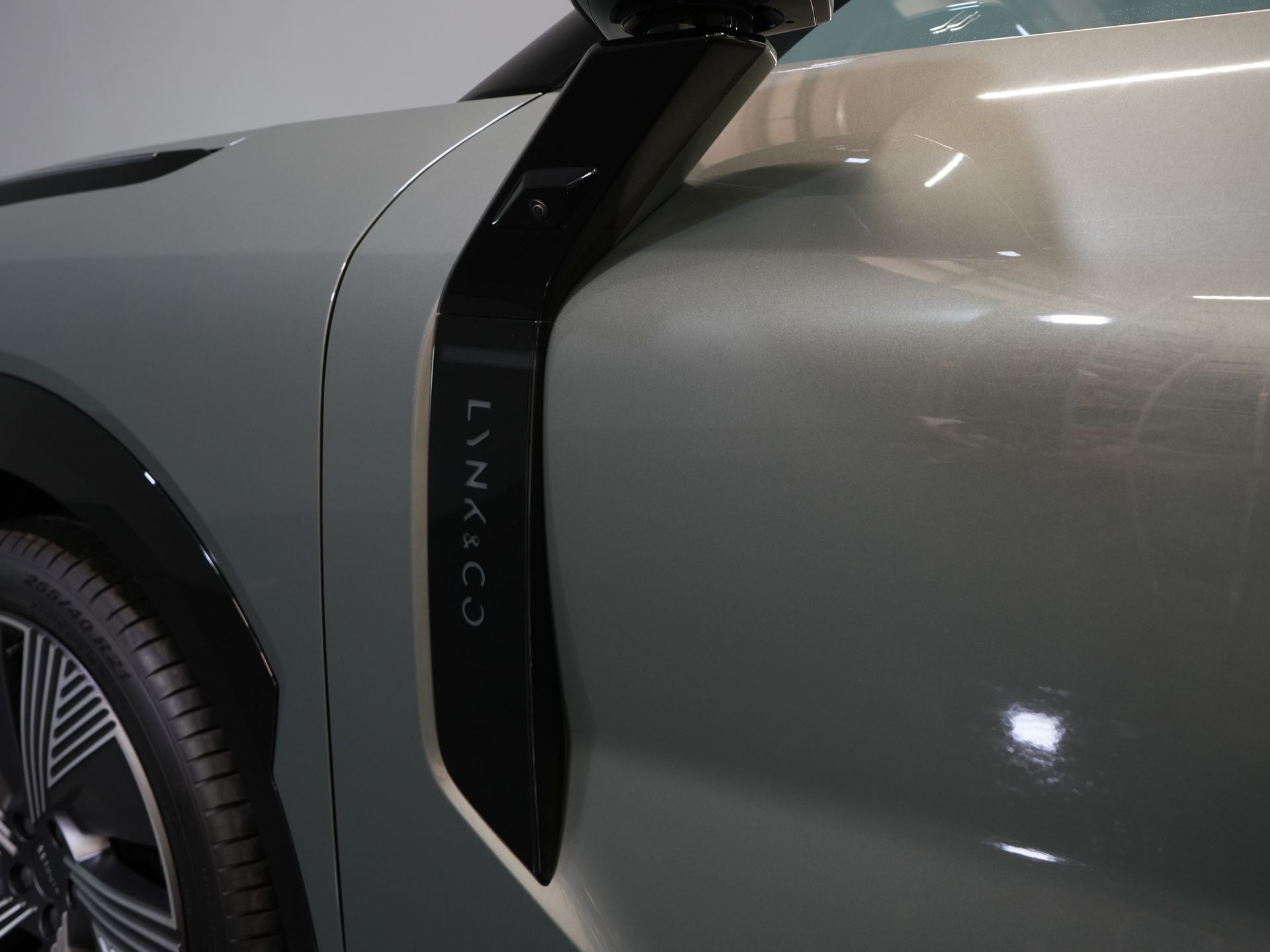 Lynk & Co 08 SUV 1.5 More PHEV 200km Elek./ Harman&Kardon/ Pano/ Stoelmassage & koeling/ Elek.Klep/ Adapt.Cruise