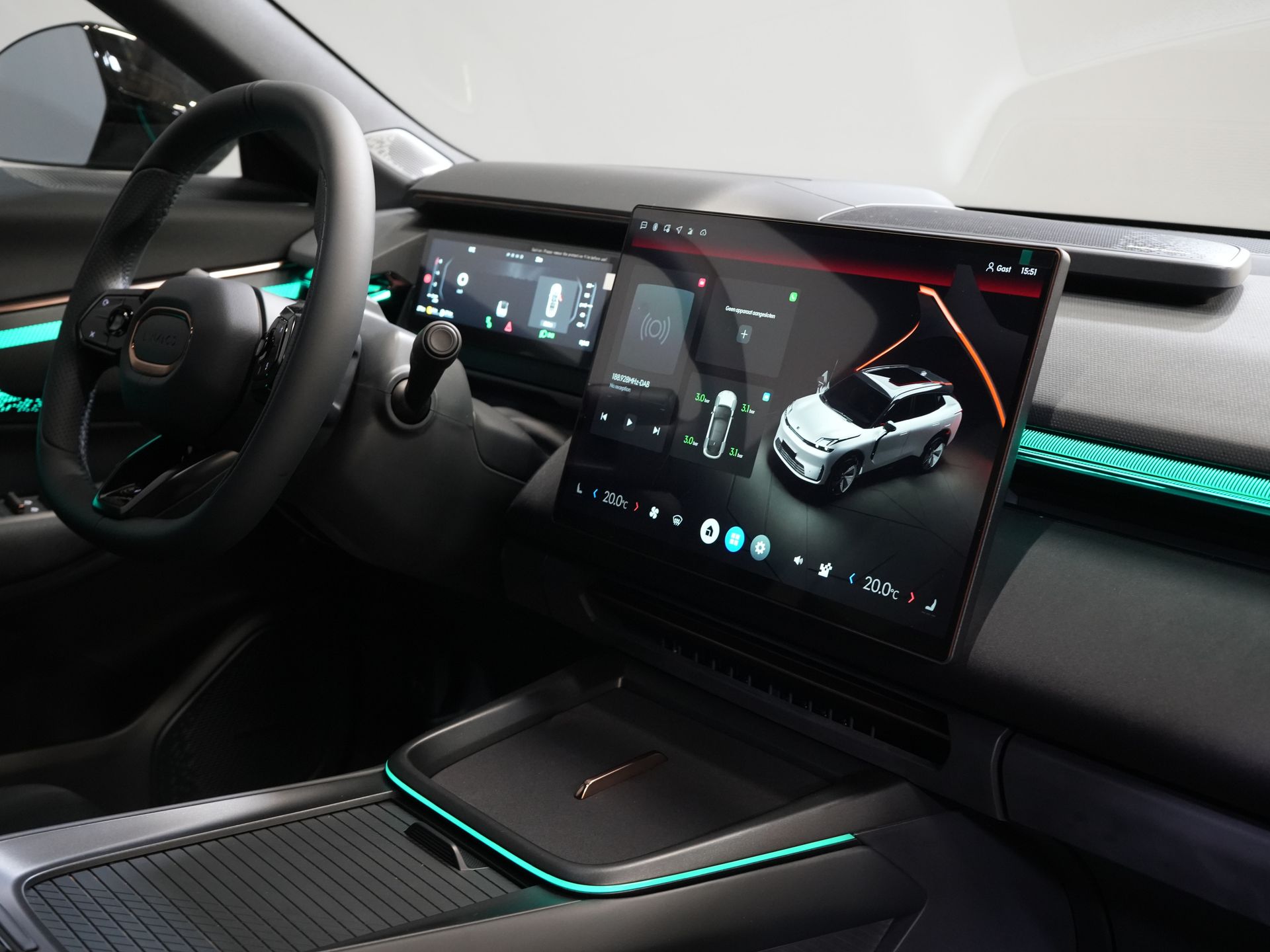 Lynk & Co 08 SUV 1.5 More PHEV 200km Elek./ Harman&Kardon/ Pano/ Stoelmassage & koeling/ Elek.Klep/ Adapt.Cruise