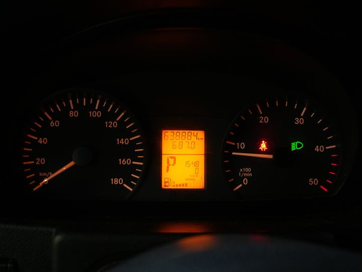 Mercedes-Benz Sprinter Passenger Transport 213 2.2 CDI Aut. L2H2 11 979 € z VAT, BPM Free EXPORT Napęd Dobry/ Kombi/ 9 osób/ Kombi/ 9P/ Airco