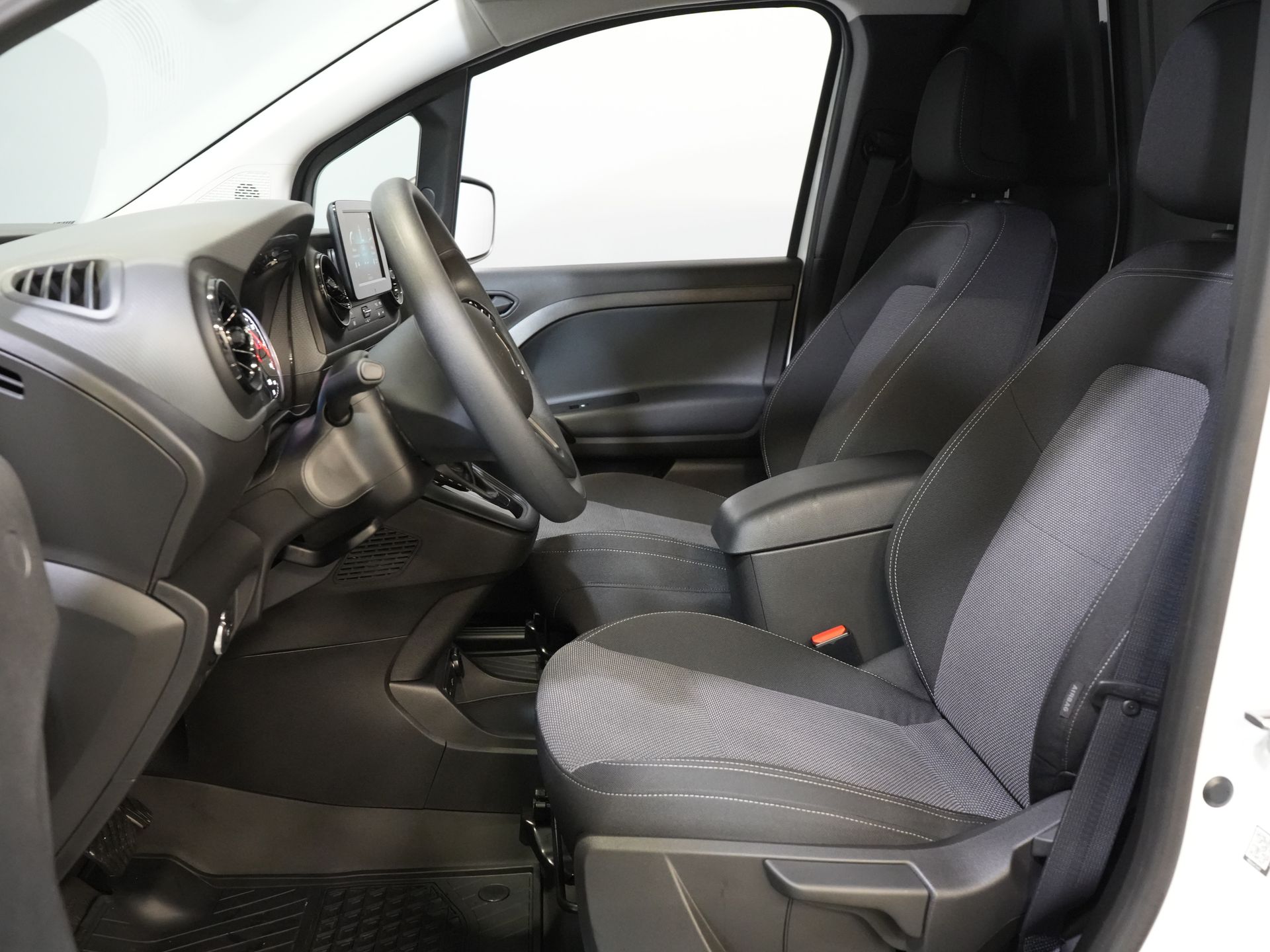 Mercedes-Benz eCitan Van 51 kWh 284 km WLTP CarPlay/ Climate/ Seatverw./ Carpentry/ Cruise/ PDC/ DAB