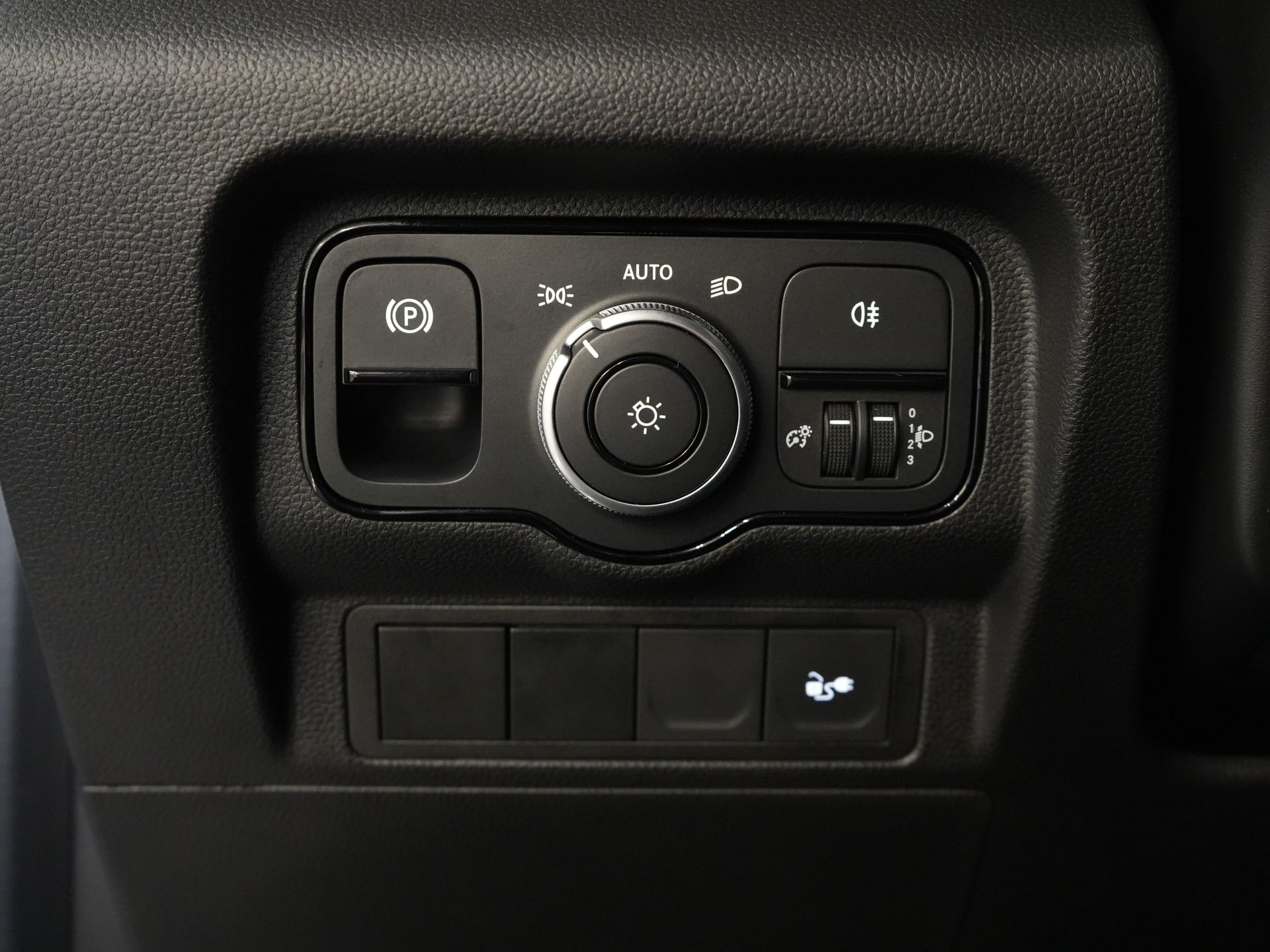 Mercedes-Benz eCitan Van 51 kWh 284 km WLTP CarPlay/ Climate/ Seatverw./ Carpentry/ Cruise/ PDC/ DAB