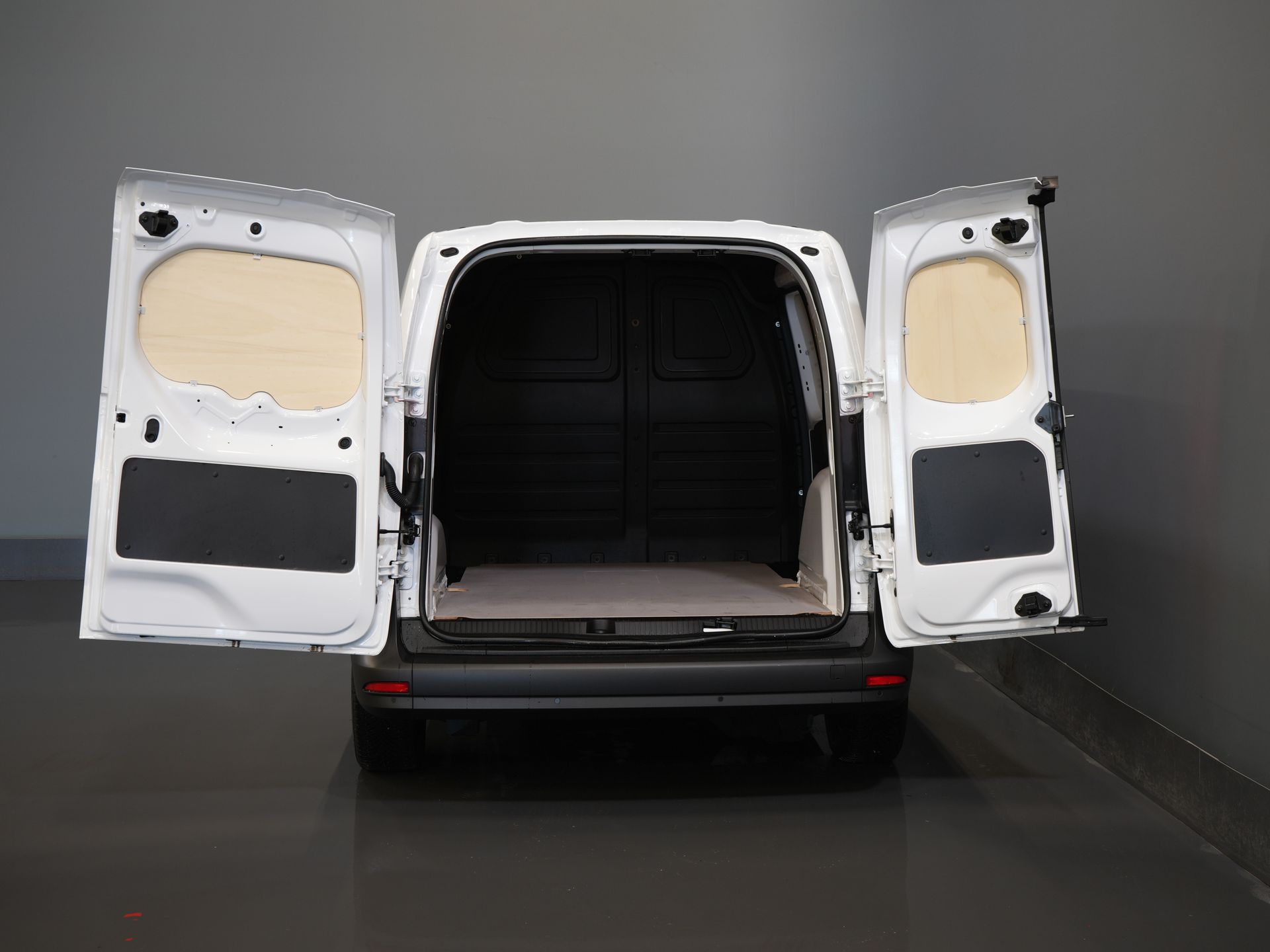 Mercedes-Benz eCitan Van 51 kWh 284 km WLTP CarPlay/ Climate/ Seatverw./ Carpentry/ Cruise/ PDC/ DAB