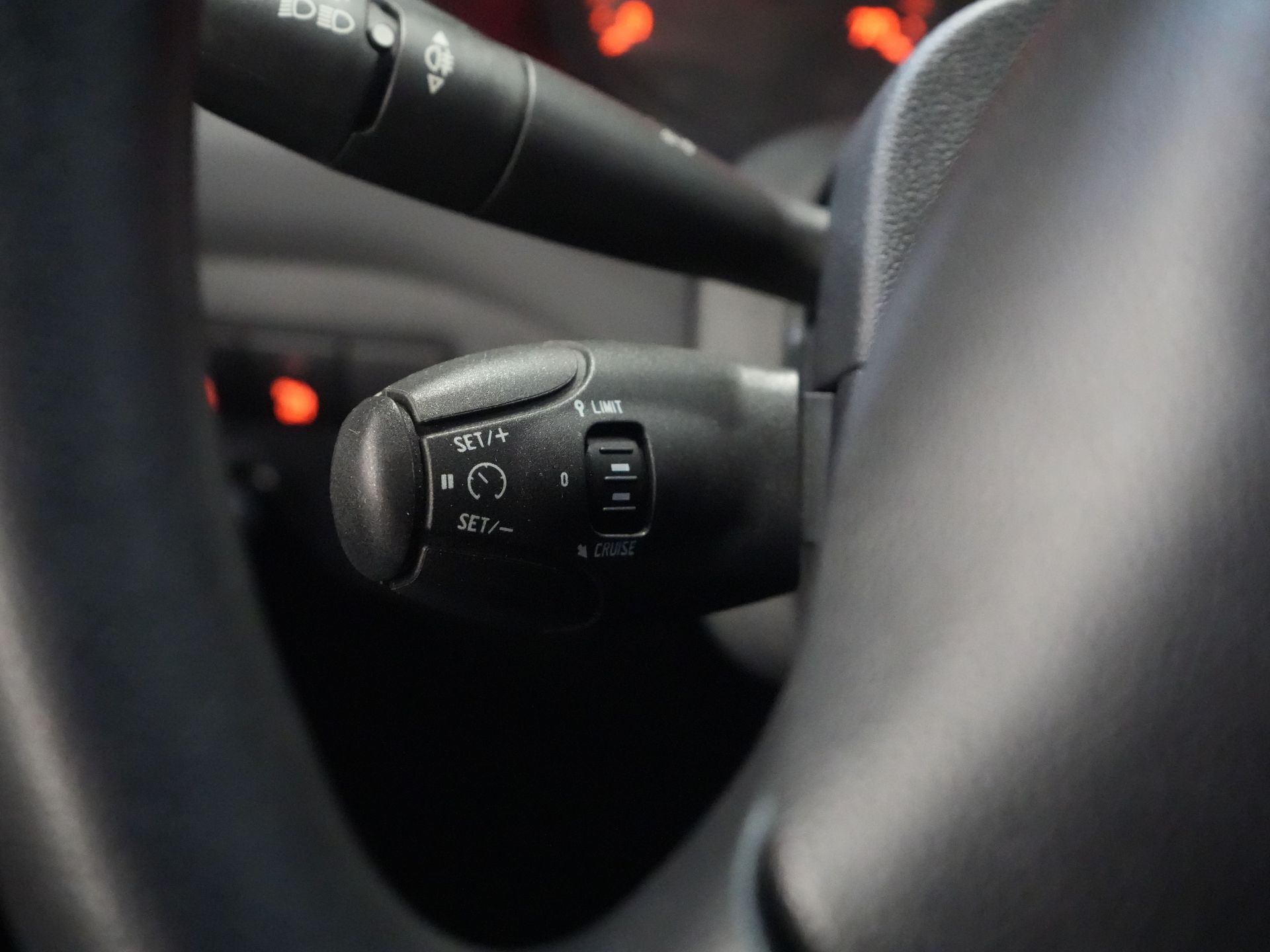 Peugeot Partner Van 1.6 HDi BPM FREE! Ready2Go PDC/ Cruise/ Klimaanlage/ MOT 2-2026
