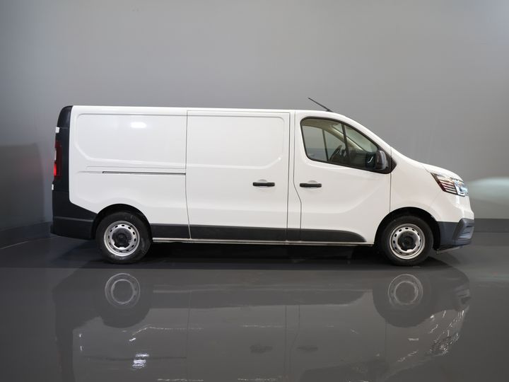 Renault Trafic Bestelbus 2.0 dCi 130 pk L2 BPM VRIJ! LED/ Navi/ Carplay/ PDC/ Cruise/ Airco