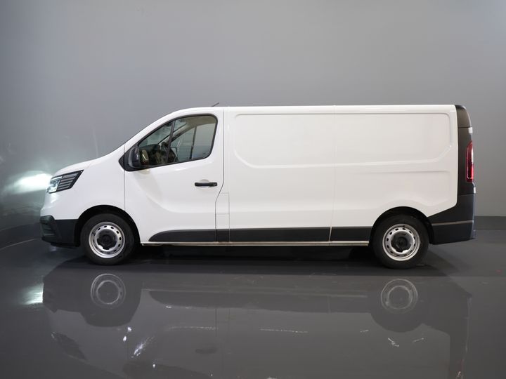 Renault Trafic Bestelbus 2.0 dCi 130 pk L2 BPM VRIJ! LED/ Navi/ Carplay/ PDC/ Cruise/ Airco