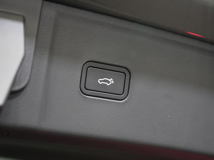 Lynk & Co 08 SUV 1.5 More PHEV 200km Elek./ Harman&Kardon/ Pano/ Sitzmassage & Kühlung/ Elek.Ventil/ Adapt.Cruise