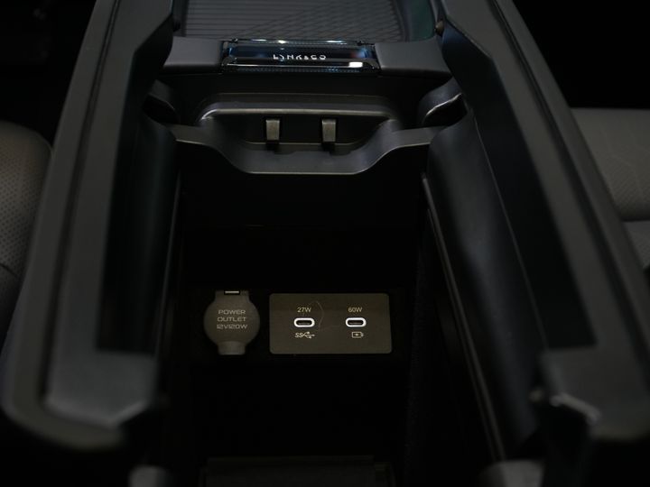 Lynk & Co 08 SUV 1.5 More PHEV 200km Elek./ Harman&Kardon/ Pano/ Sitzmassage & Kühlung/ Elek.Ventil/ Adapt.Cruise