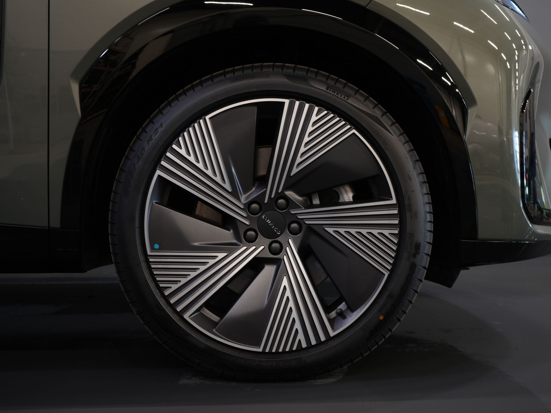 Lynk & Co 08 SUV 1.5 More PHEV 200km Elek./ Harman&Kardon/ Pano/ Sitzmassage & Kühlung/ Elek.Ventil/ Adapt.Cruise