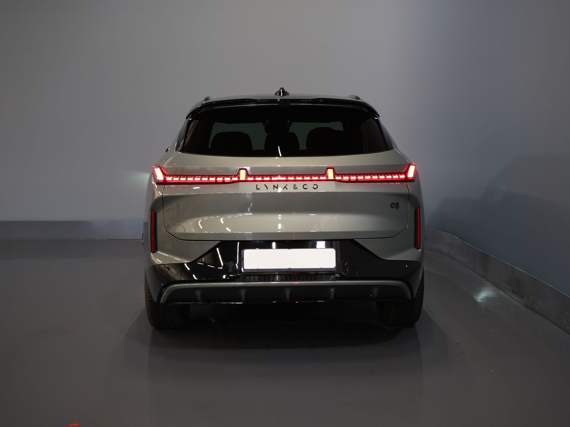Lynk & Co 08 SUV 1.5 More PHEV 200km Elek./ Harman&Kardon/ Pano/ Sitzmassage & Kühlung/ Elek.Ventil/ Adapt.Cruise