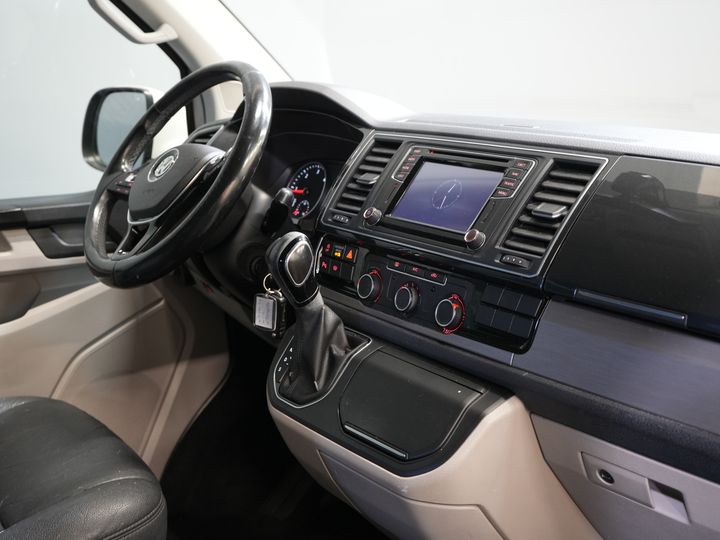 Volkswagen Transporter Bestelbus T6 2.0 TDI 150 pk DSG Aut. L2 Highline E6 DC Dubbel Cabine BPM VRIJ! Carplay/ Alarm/ Leder/ Cruise/ PDC/ Sidebars/ Trekhaak/ LMV