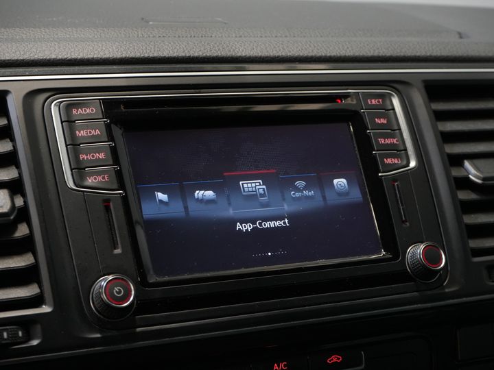 Volkswagen Transporter Bestelbus T6 2.0 TDI 150 pk DSG Aut. L2 Highline E6 DC Dubbel Cabine BPM VRIJ! Carplay/ Alarm/ Leder/ Cruise/ PDC/ Sidebars/ Trekhaak/ LMV