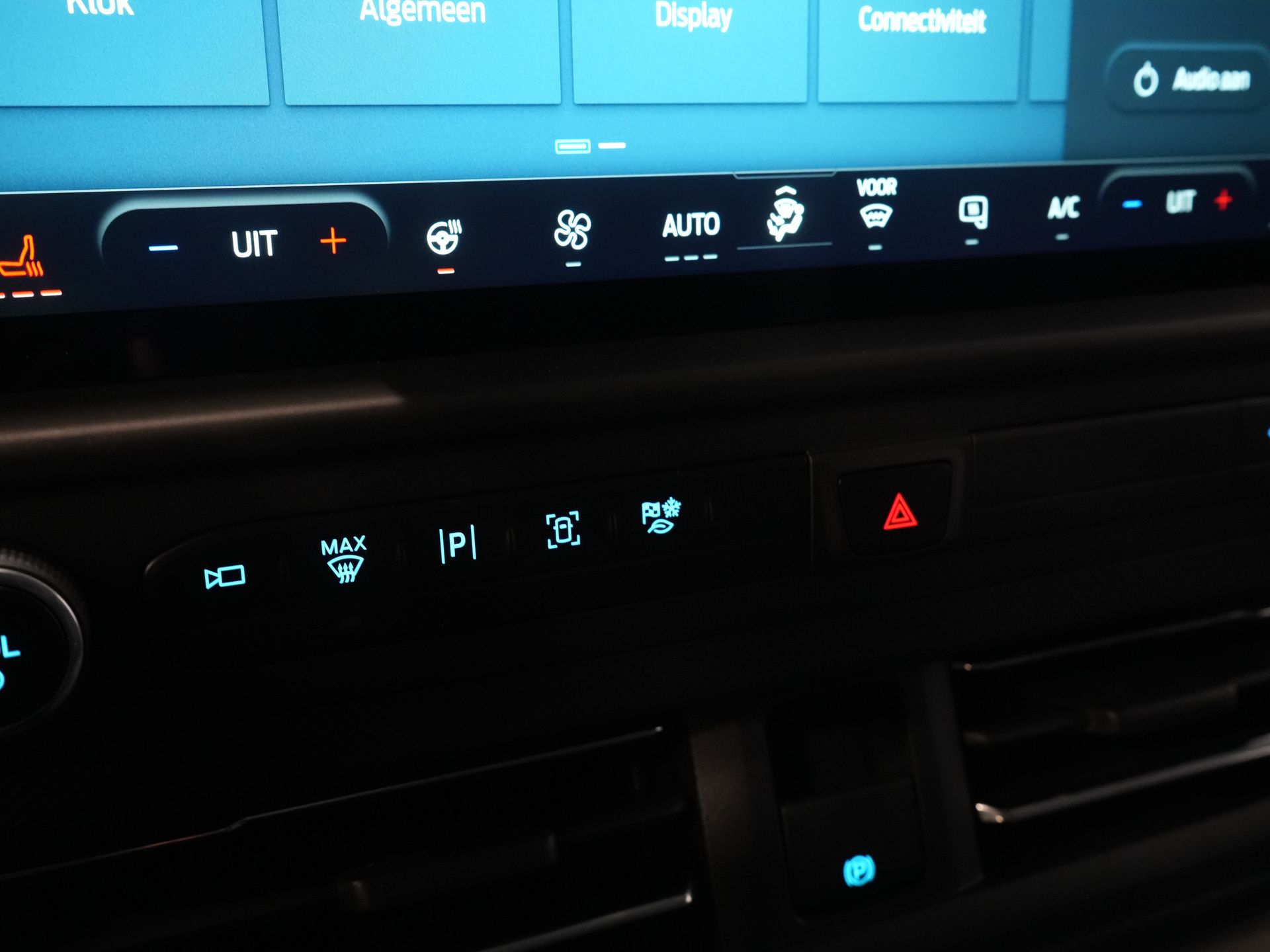 Ford E-Transit Custom Van 340 71 kWh 218 CV 340 km WLTP L2 Limited 2x Elek.Schuif/ 2.3t Trekverm./ Snellader/ Matrix LED/ B&O/ Adapt.Cruise/ Standkachel/ 