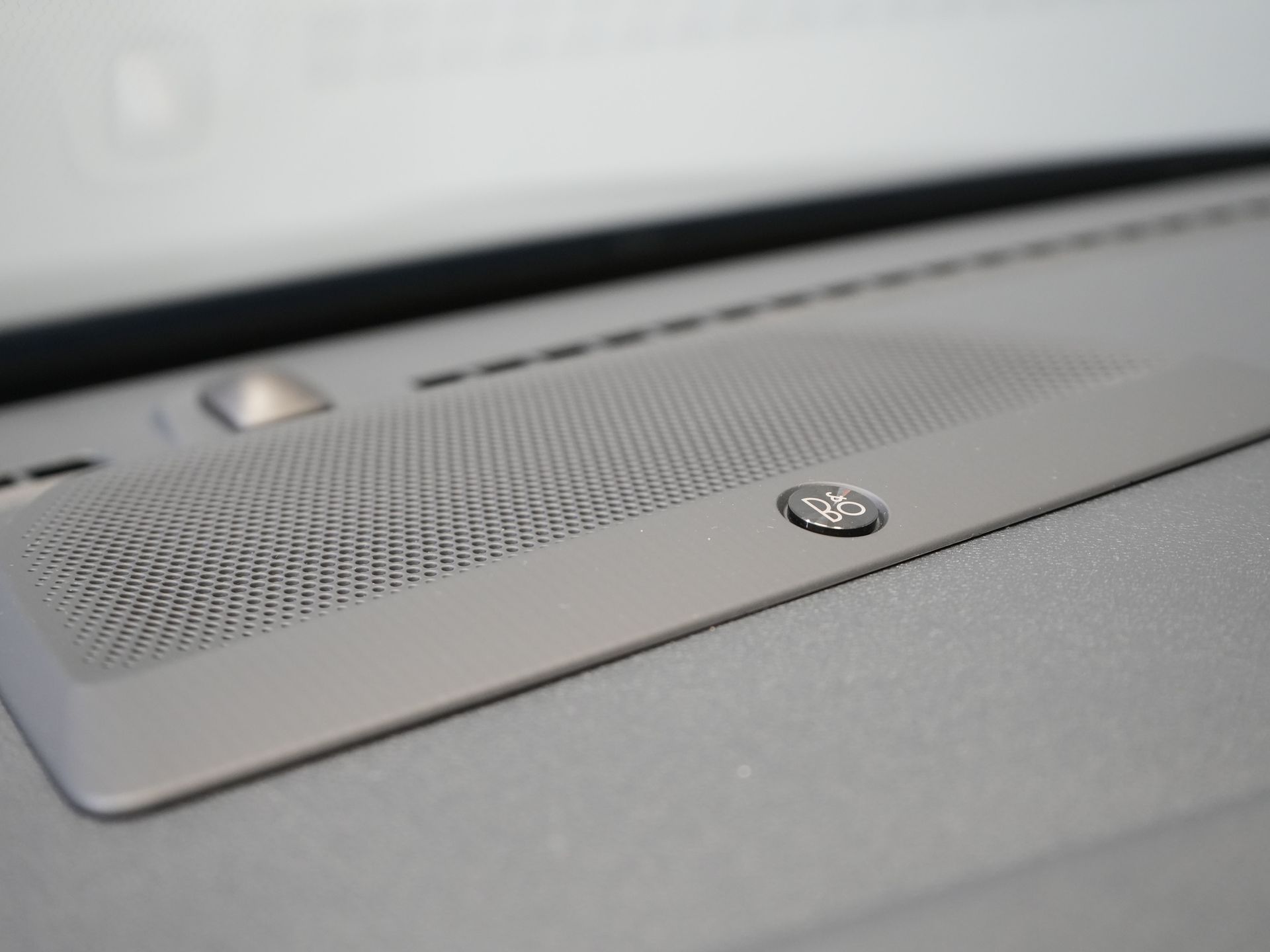 Ford E-Transit Custom Van 340 71 kWh 218 CV 340 km WLTP L2 Limited 2x Elek.Schuif/ 2.3t Trekverm./ Snellader/ Matrix LED/ B&O/ Adapt.Cruise/ Standkachel/ 