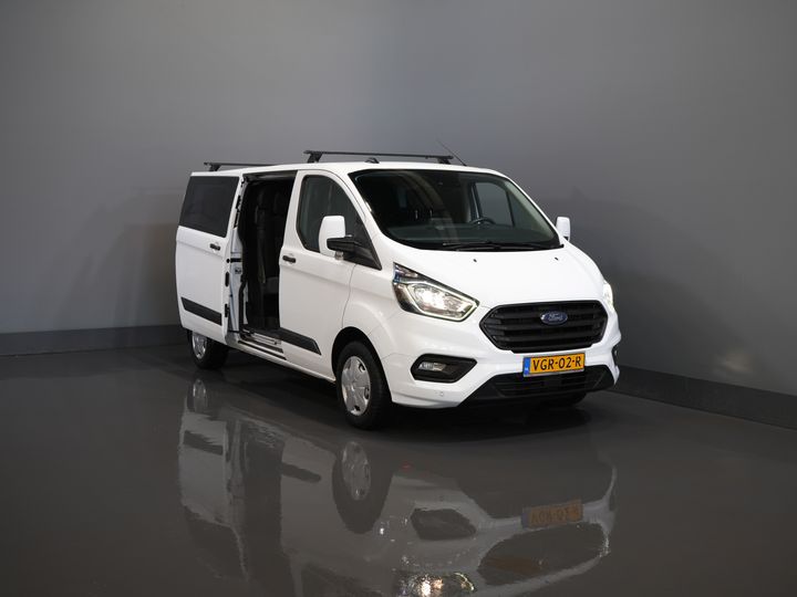 Ford Transit Custom Bestelbus 2.0 TDCI L2 Trend DC Dubbel Cabine Stoelverw./ Carplay/ 2.7t Trekverm./ Navi/ PDC/ Cruise