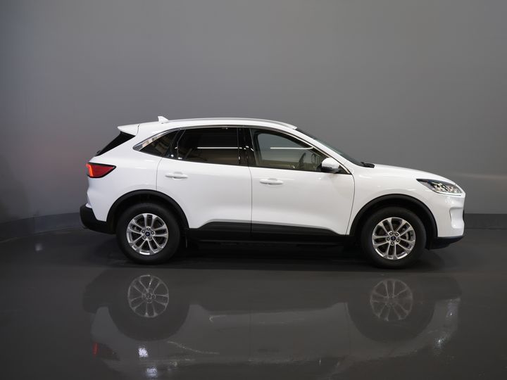 Ford Kuga SUV 2.5 PHEV 225 pk Titanium Navi/ Carplay/ Stoelverw./ Stuurverw./ Camera/ PDC/ Climate