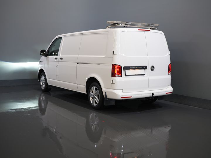 Volkswagen Transporter Van 2.0 TDI 150 hp DSG Aut. L2 BPM GRATUIT ! Adapt.Cruise/ LED/ 2x Porte coulissante/ Carplay/ Sièges / Airco/ Navi/ PDC/ 17