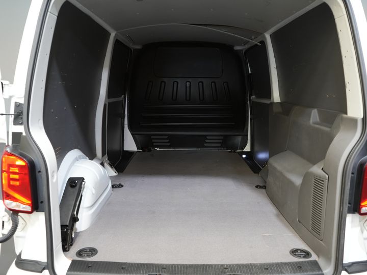 Volkswagen Transporter Van 2.0 TDI 150 hp DSG Aut. L2 BPM GRATUIT ! Adapt.Cruise/ LED/ 2x Porte coulissante/ Carplay/ Sièges / Airco/ Navi/ PDC/ 17